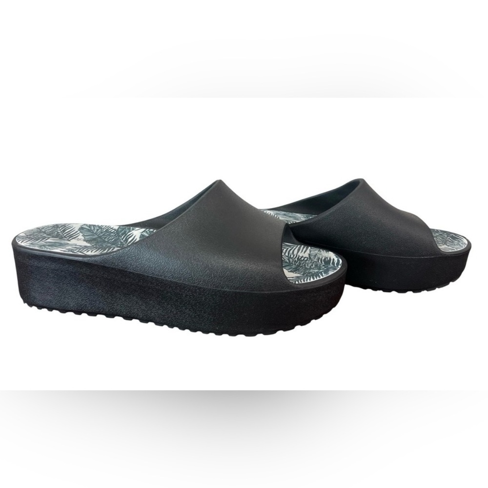 NEW Baretrap Black Platform Slide Sandals